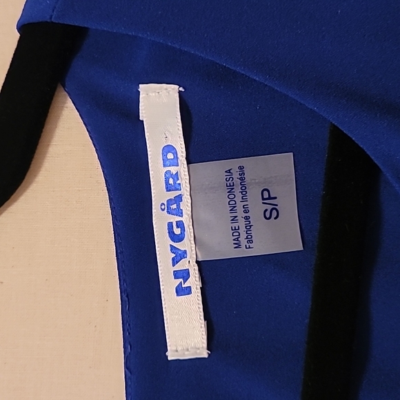 Nygard Top (S) - Picture 3 of 4